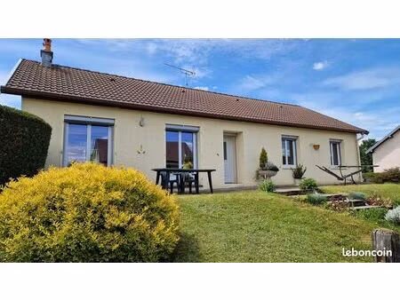 maison familiale avec grand garage et terrain