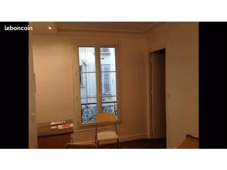 paris 17 - f2 - 2-ème etage sur cour