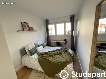 chambre 1 pièce 19 m²