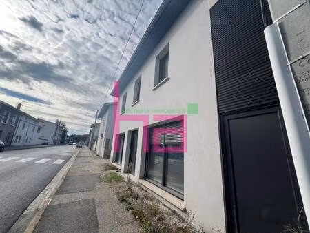 local commercial à vendre