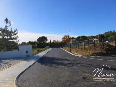 terrain constructible viabilisé à vendre
