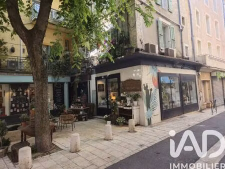 local commercial à vendre