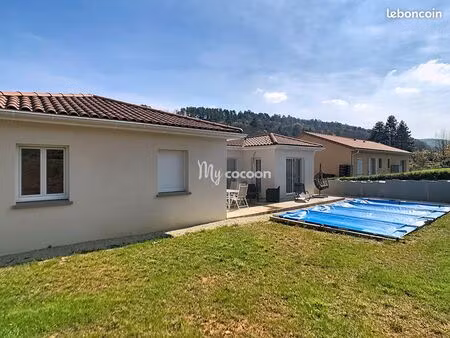 maison 6 pièces 123 m²