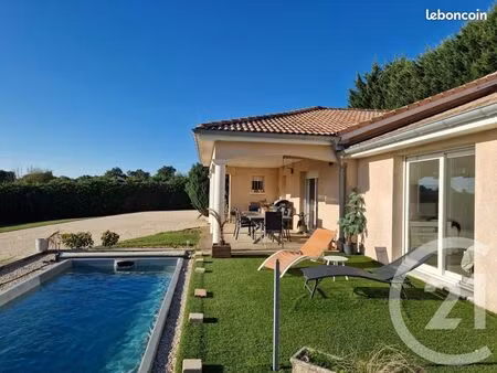 villa 6 pièces 130 m²