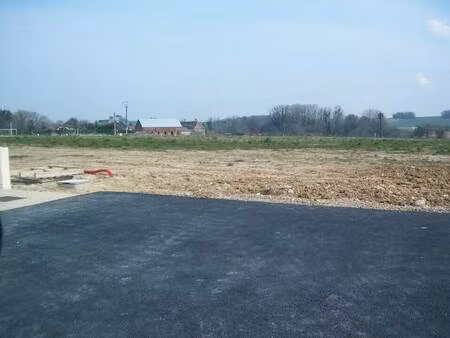 terrain constructible viabilisé à vendre