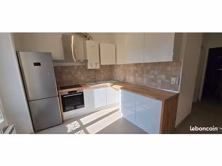 f3 meublé long terme  neuf balcon  piol - liberation