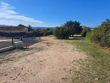 terrain constructible à vendre