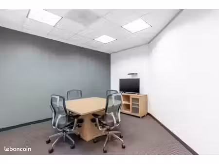 bureau privé à louer pour 4 personnes à paris  haussman pasquier paris