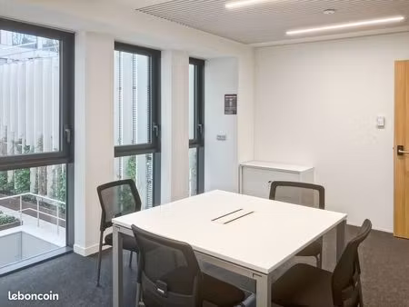bureau privé à louer pour 4 personnes à paris  carré monceau paris