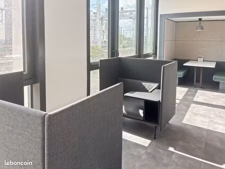 abonnements flexibles pour un espace de coworking à louer à paris  rosa parks paris