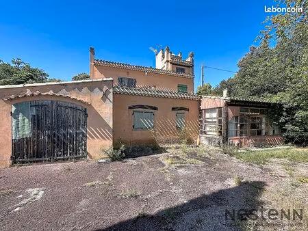 propriété 6 pièces 180 m²