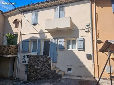 maison de village 55 m² carnoules