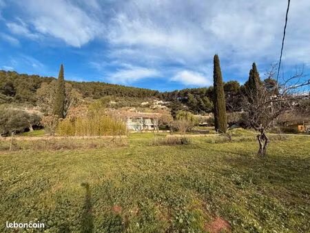 terrain 500 m² sollies pont