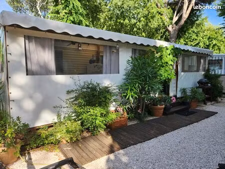 vends mobilhome dans camping residentiel