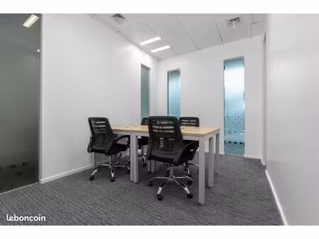 bureau privé à louer pour 4 personnes à paris saint lazare paris