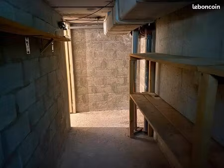 cave 5m2 à vendre sur fréjus quartier villeneuve