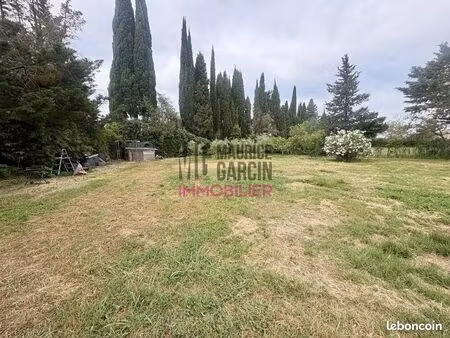 terrain 1770 m² barbentane