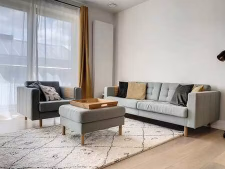 tour & taxis: appartement meublé  terrasse  au pied du parc