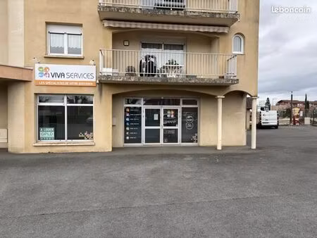 bureau 52 m²