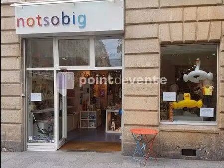 local commercial 104 m²