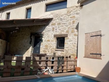 maison de village