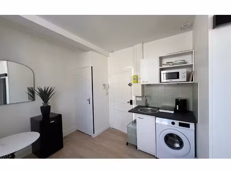 location appartement  17 m² t-1 à castres  375 €