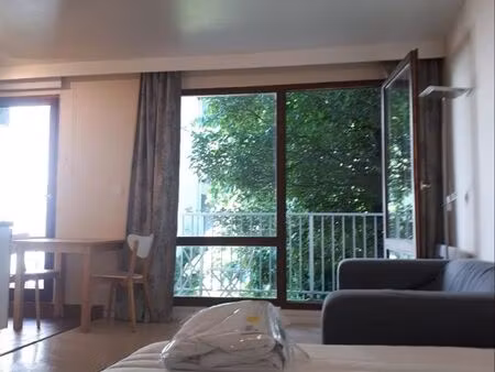 grand studio à divonne