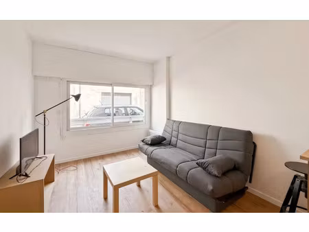location appartement  m² t-1 à mont-de-marsan  420 €
