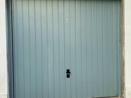 garage à louer centre-ville de la valette-du-var