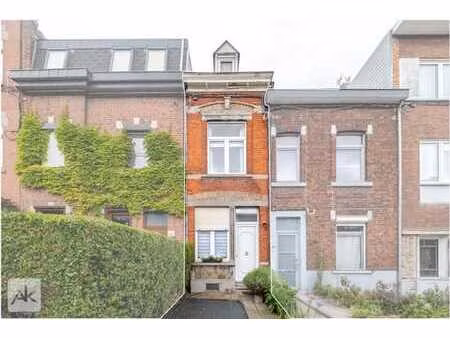 cointe : maison 3 chambres avec terrasse et jardin