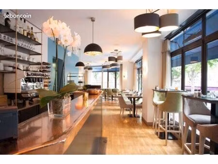 restaurant / crêperie avec extraction