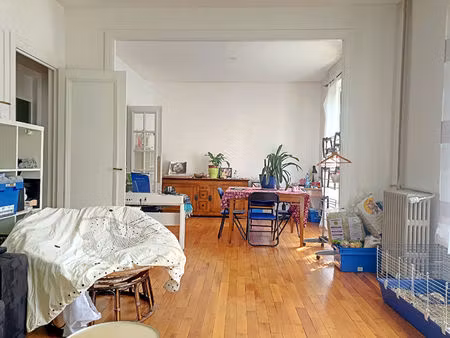 à vendre : appartement spacieux de 3 pièces à chamalières