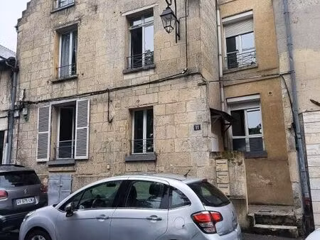 immeuble 6 pièces 99 m²