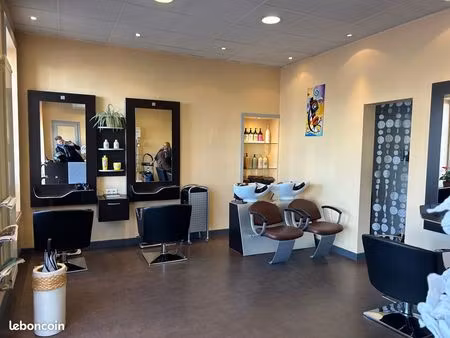 local commercial 31 m² – excellente visibilité – bellerive-sur-allier