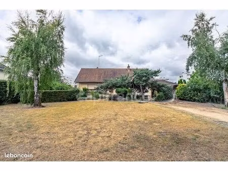 maison 6 pièces 140 m²