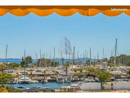 rare – vue panoramique port et mer