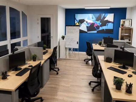 espace de bureaux professionnels de 150 m²