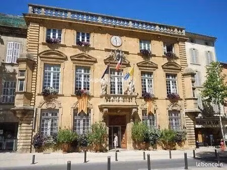 local commercial 46 m² salon-de-provence