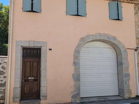 vente maison de village avec jardin et garage