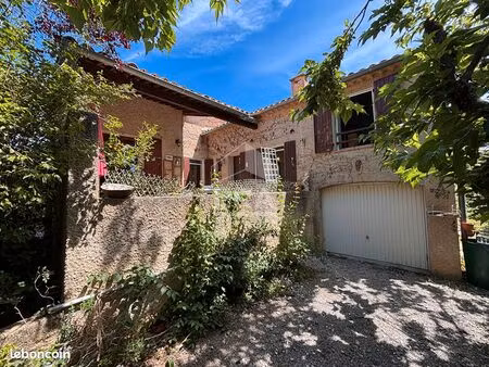 villa 5 pièces 91 m²