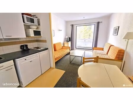 studio 1 pièce 25 m²
