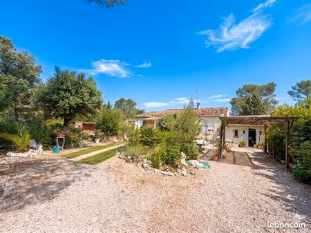 maison 3 pièces 80 m²