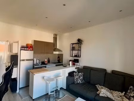 t2 meublé de 37 m² – proche métro ste marguerite & luminy