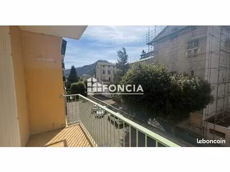 digne  appartement de 80 69m2 avec balcon cave garage