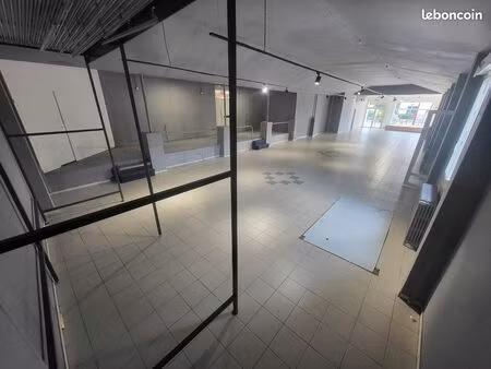 local commercial