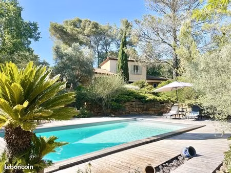 villa 4 pièces 117 m²