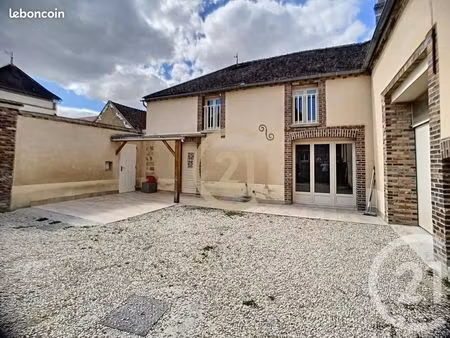 maison 5 pièces 137 m²