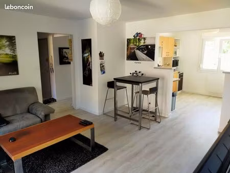 f2 de 53m2 + terrasse  à epinal  idéalement placé