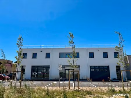 bureaux / centre de santé à louer – disponibilités de 22 m² à 253 m²