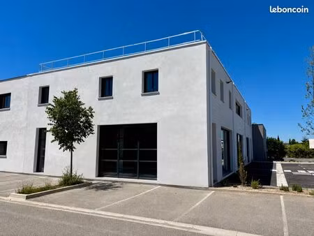 ◊ à louer – local commercial de 257 m²